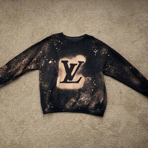 Louis Vuitton sweatshirt